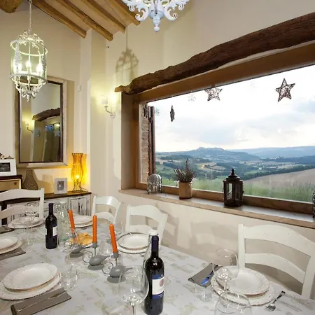 Casale Delle Lavande 10, Emma Villa Todi
