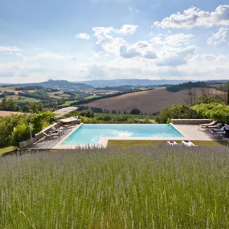 Casale Delle Lavande 10, Emma