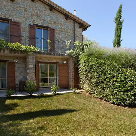 Casale Delle Lavande 10, Emma * Todi